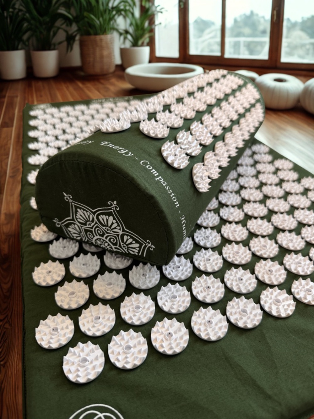 Shakti Acupressure Mat + Pillow (Yoga / Recovery / Stress Relief)
